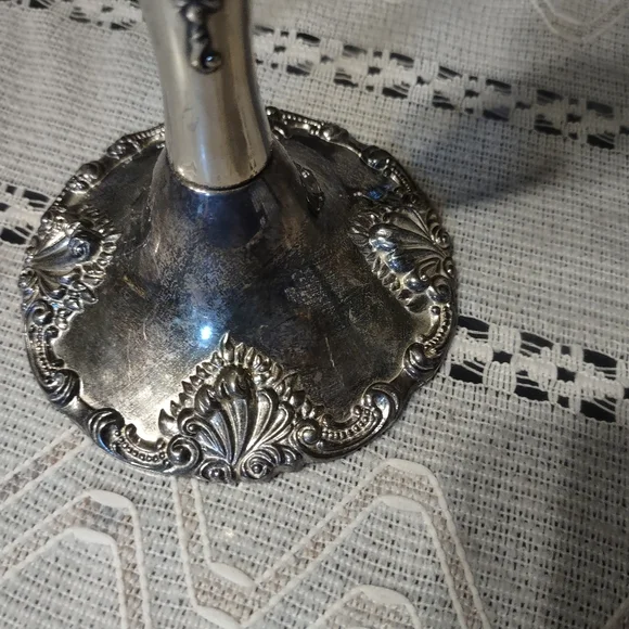 Pair of Godinger Modern Baroque Candle Holders - Picture 5 of 5